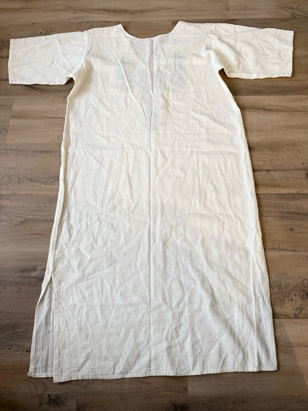 Vintage 70s / 80s Mexican Puebla White Floral Boho Kaftan Dress / Coverup - OS - Picture 3 of 4